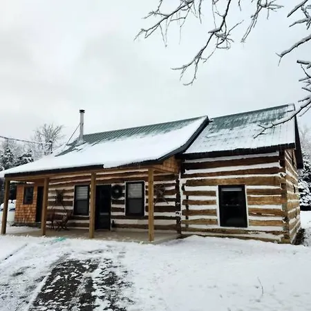 Cottontail Cabin With Hot Tub And Wood Fired Sauna Merrickville Exterior photo