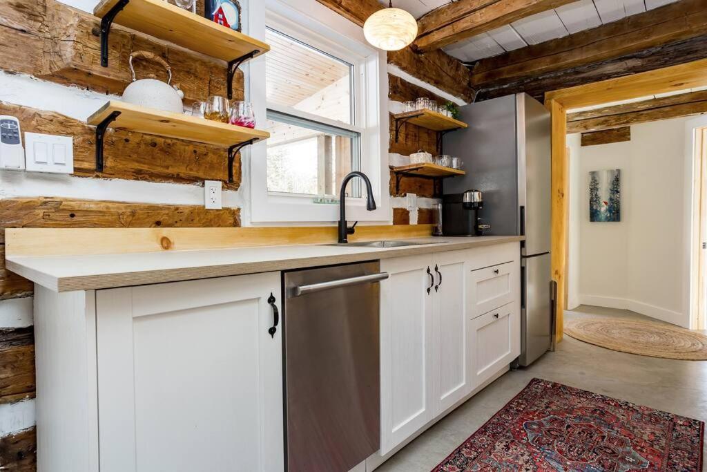 Cottontail With Hot Tub And Wood Fired Sauna * Merrickville